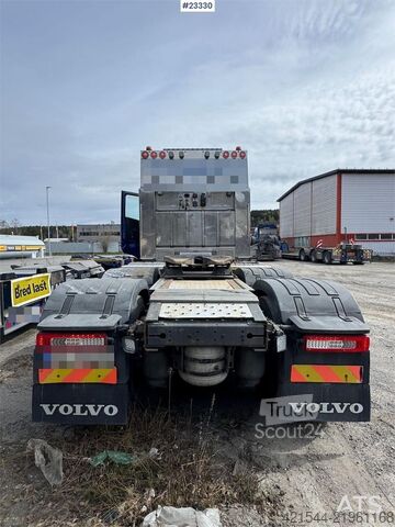 Standartinis-SZM Volvo FH16 750 8x4 tractor unit with hydraulics