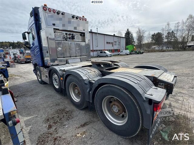 Standartinis-SZM Volvo FH16 750 8x4 tractor unit with hydraulics