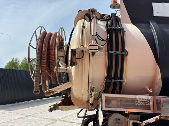 Dulkių siurblys Volvo FH420 6x2 WITTIG vacuum pump / DRUM BRAKES / FU...