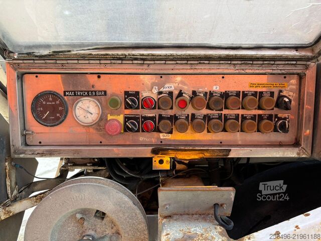 Dulkių siurblys Volvo FH420 6x2 WITTIG vacuum pump / DRUM BRAKES / FU...