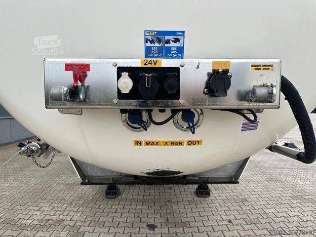 Citerne alimentaire Van Hool FOOD / RVS chassis / empty weight: 5.860kg / 29...