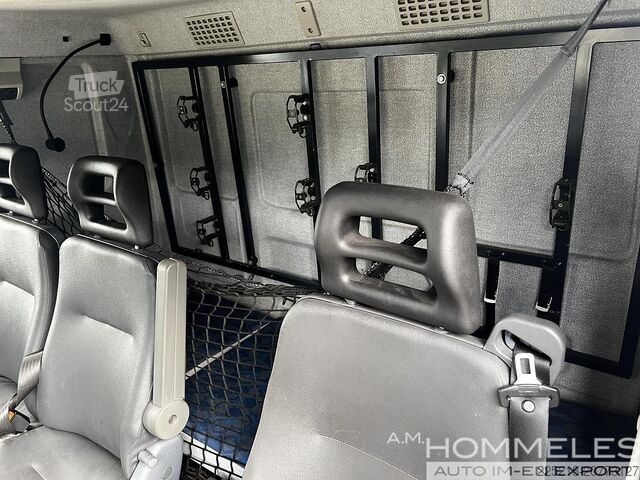 Veicolo militare Iveco Eurocargo 140E24 4X4