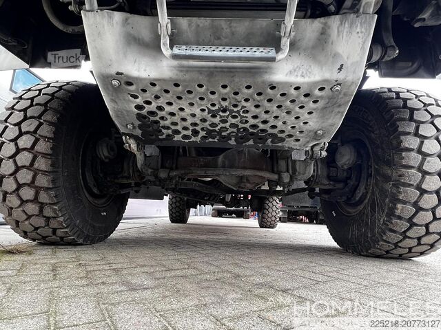 Veicolo militare Iveco Eurocargo 140E24 4X4