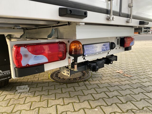 Transporter mit Koffer und Heckantrieb MAN TGE 3.160 Blyss Koffer Next Level