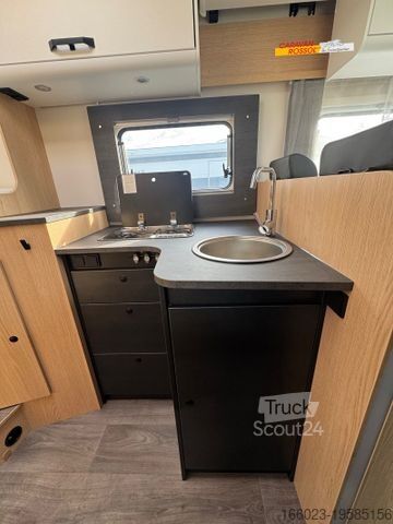 Yarı entegre karavan SUNLIGHT Adventure T 67S