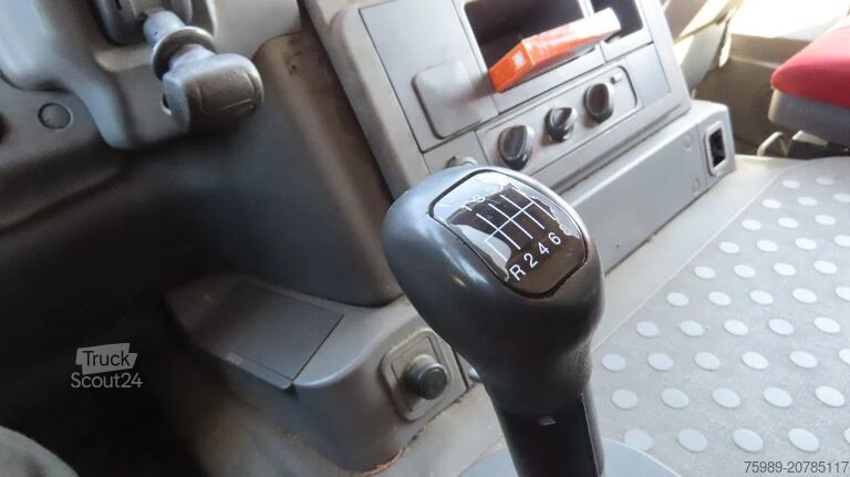 Kovček Iveco Stralis 310 8.60m box! Manual gerabox, Great ...