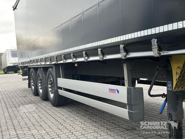 Semi-remorque bâchée Schmitz Cargobull Curtainsider Standard Getränke