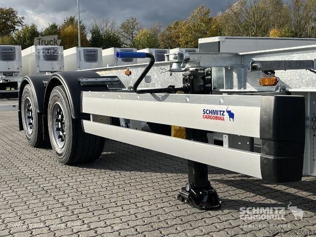 Remorque à châssis interchangeable Schmitz Cargobull Zentralachsanhänger Wechselfahrgestell Maxiausführ