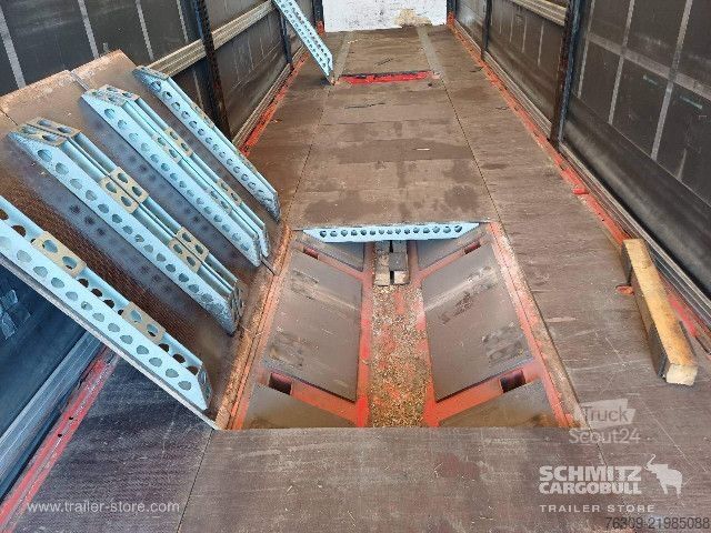 Atvira puspriekabė su tentu Berger Curtainsider Mega