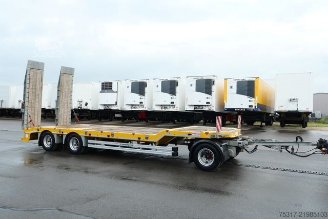 Prikolica z nizko platformo SCHWARZMÜLLER G serie /8300 mm / SAF / LUFT / FEDERRAMPEN 30to