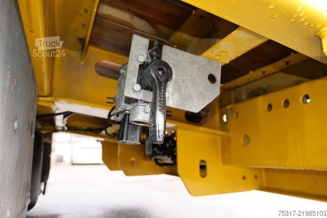 Prikolica z nizko platformo SCHWARZMÜLLER G serie /8300 mm / SAF / LUFT / FEDERRAMPEN 30to