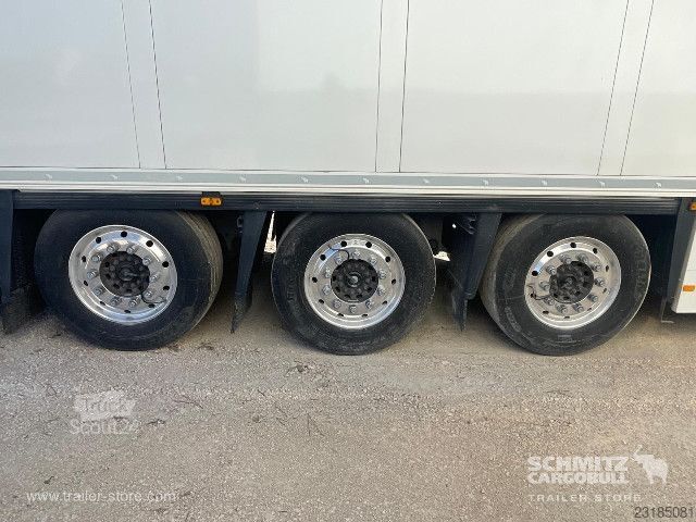 Chladený náves Schmitz Cargobull Semitrailer Reefer Multitemp Plataforma