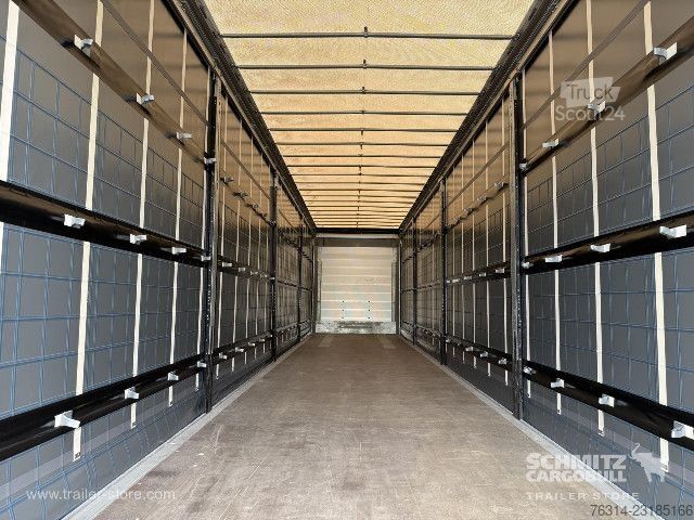 Semirimorchio con telone Schmitz Cargobull Curtainsider Mega Getränke