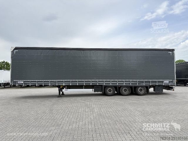 Semirimorchio con telone Schmitz Cargobull Curtainsider Mega Getränke