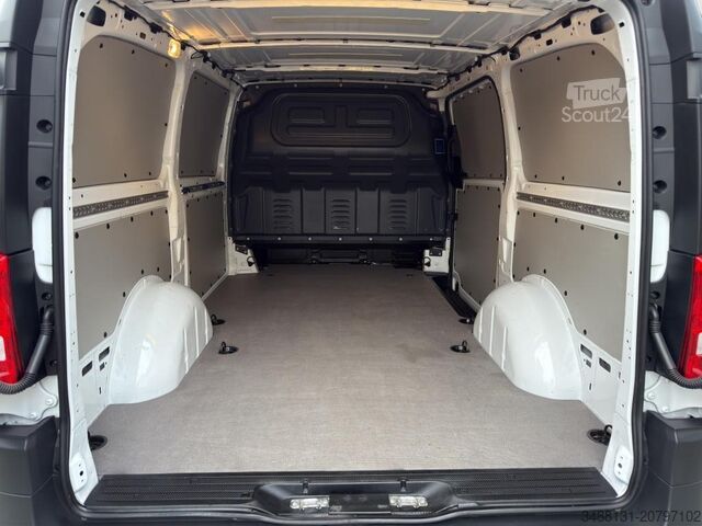 Panelinis furgonas Mercedes-Benz VITO 116 NEUES MODELL AUTOM AHK 2,5t KAM NAVI