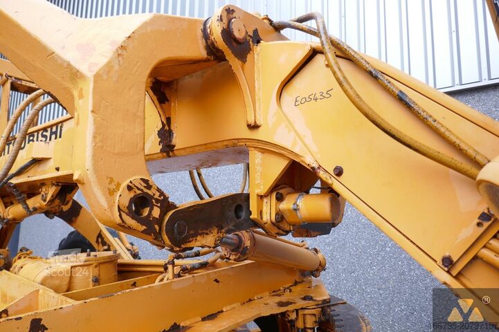 Grader Mitsubishi MG300
