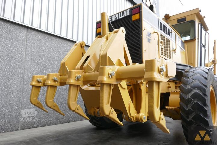 Greideris Caterpillar 12H