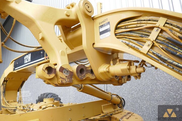 Greideris Caterpillar 12H