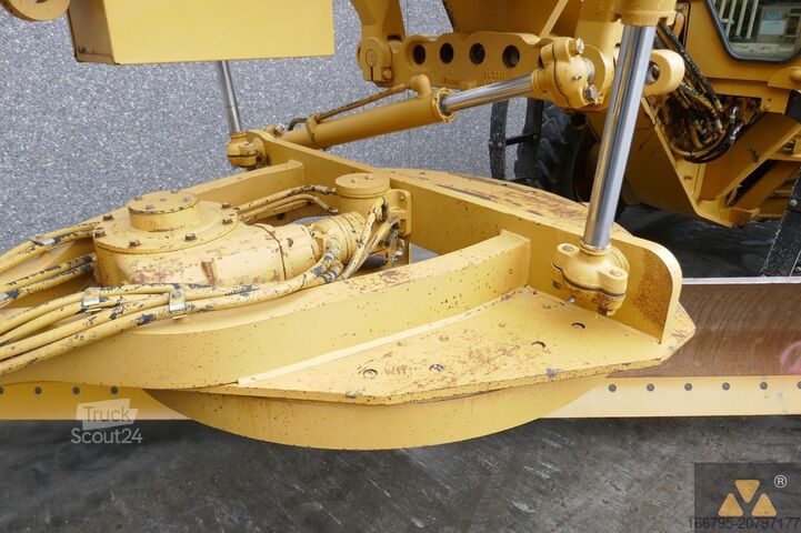 Greideris Caterpillar 12H