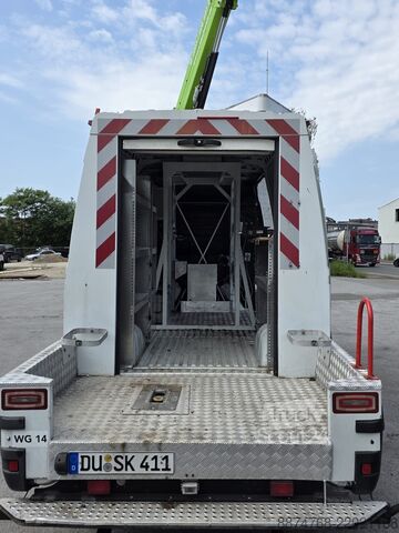 Plataforma de trabalho montada em camião Iveco Steiger France Elevateur 70C18