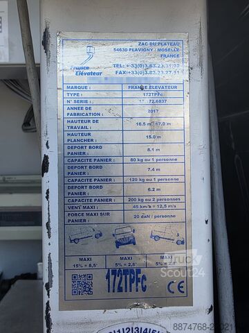 Plataforma de trabalho montada em camião Iveco Steiger France Elevateur 70C18