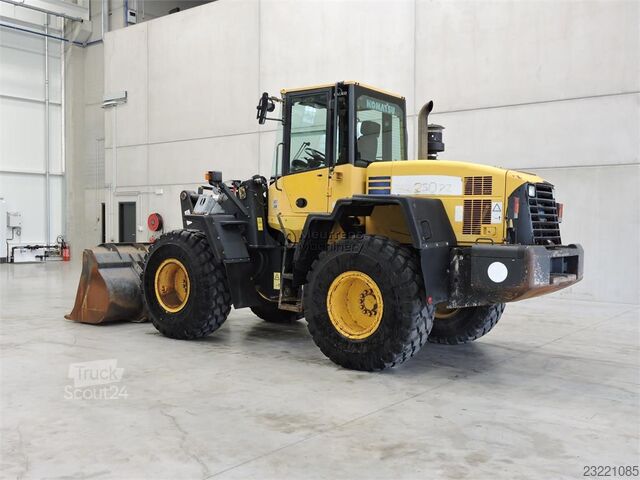 Komatsu WA250 Komatsu WA250