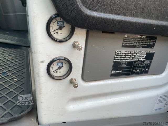 Furgoneta de caja alta MERCEDES-BENZ Sprinter 316 CDI Maxi Superhochdach AHK