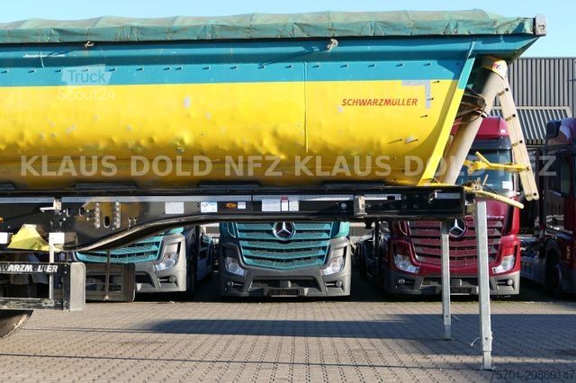 Semirremolque volquete SCHWARZMÜLLER SM Kippmulde Plane SAF-Achsen Kamera