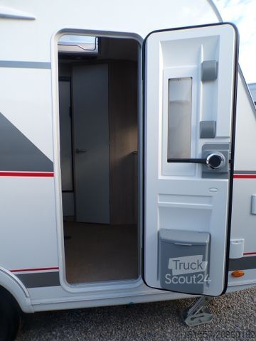 Bivalnik BÜRSTNER Premio Plus 410 TS Bürstner Comfort Paket