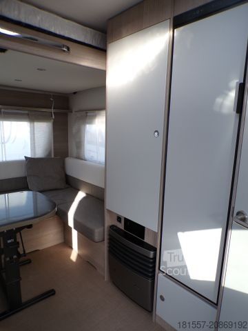 Bivalnik BÜRSTNER Premio Plus 410 TS Bürstner Comfort Paket