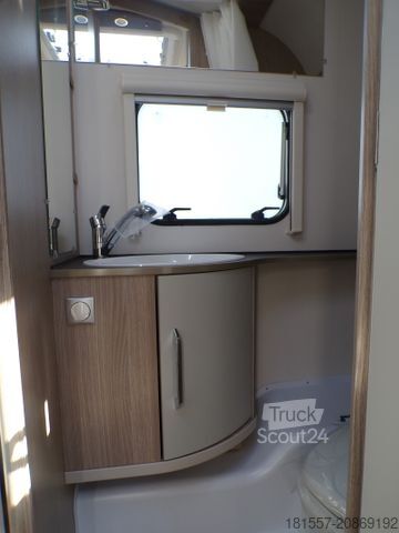 Bivalnik BÜRSTNER Premio Plus 410 TS Bürstner Comfort Paket