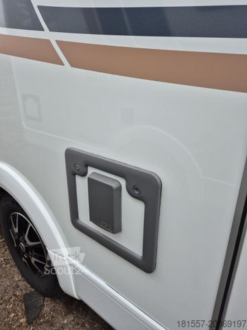 Polintegriran avtodom BÜRSTNER Limited T IT 726 G Klimaanlage, SAT/TV, Markise