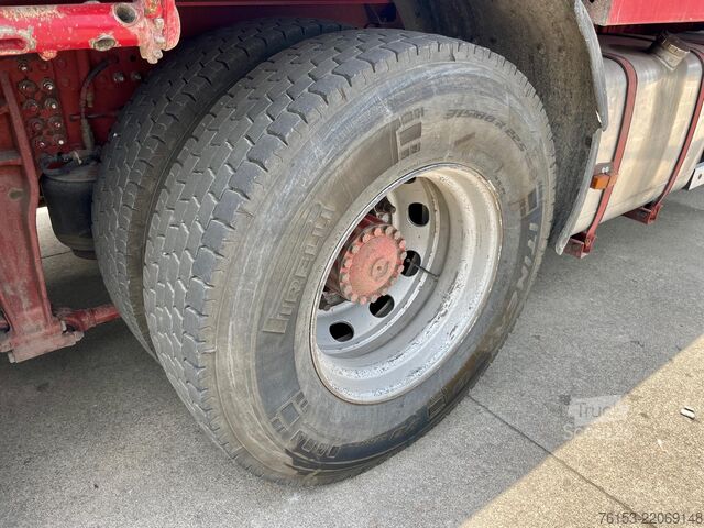 Autocarro gru IVECO EUROTECH 240E 42