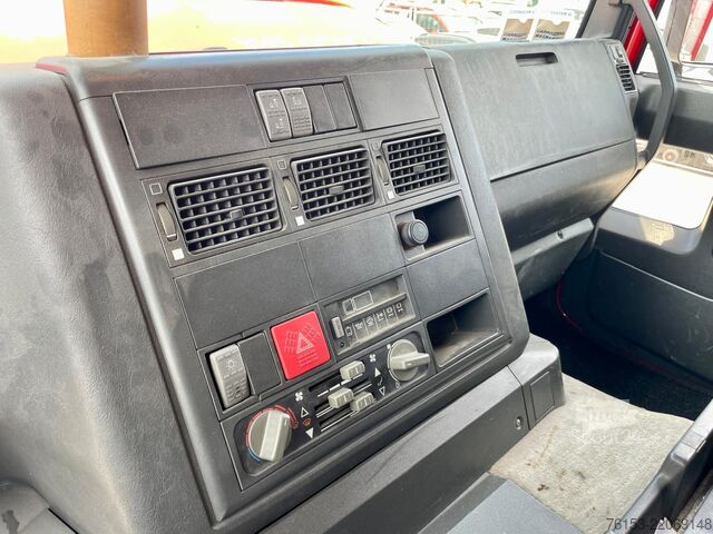 Autocarro gru IVECO EUROTECH 240E 42
