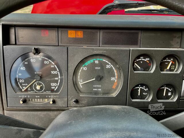 Autocarro gru IVECO EUROTECH 240E 42