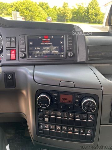 Camião de plataforma MAN TGX 26.560 + KRAN ATLAS 145.2