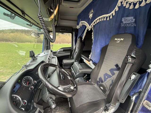 Plato nákladné auto MAN TGX 26.560 + KRAN ATLAS 145.2