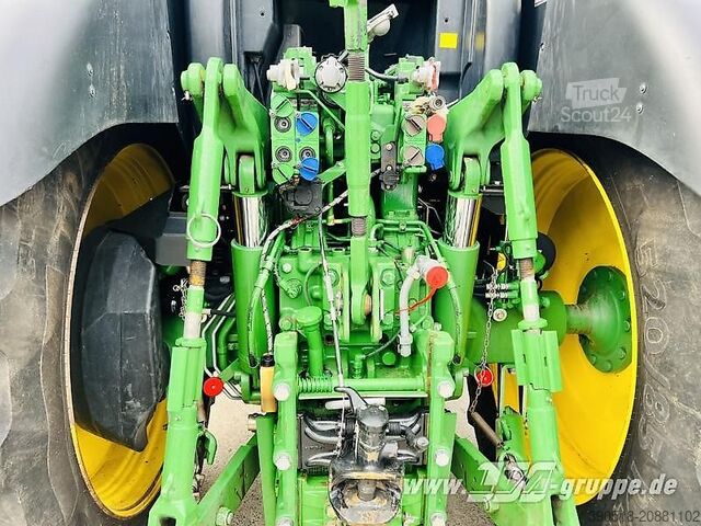 Tractor John Deere 6210R