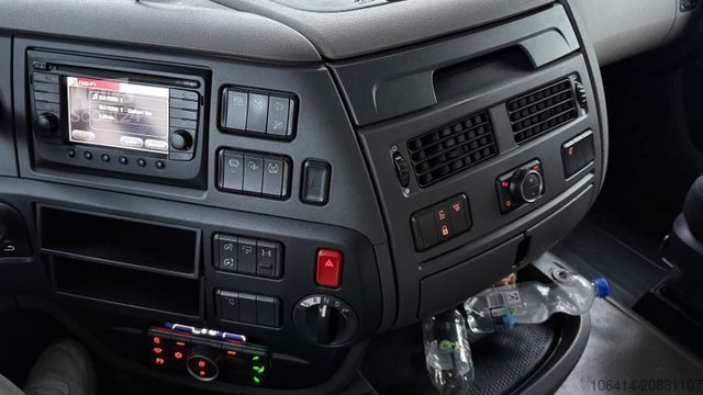 Standard SZM DAF XF 530 FT