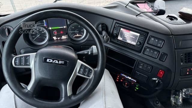 Standard SZM DAF XF 530 FT