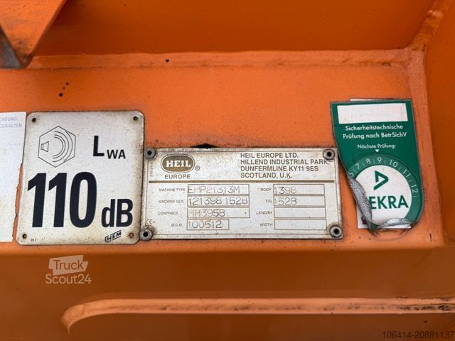 Camión de la basura MAN TGS 26.360