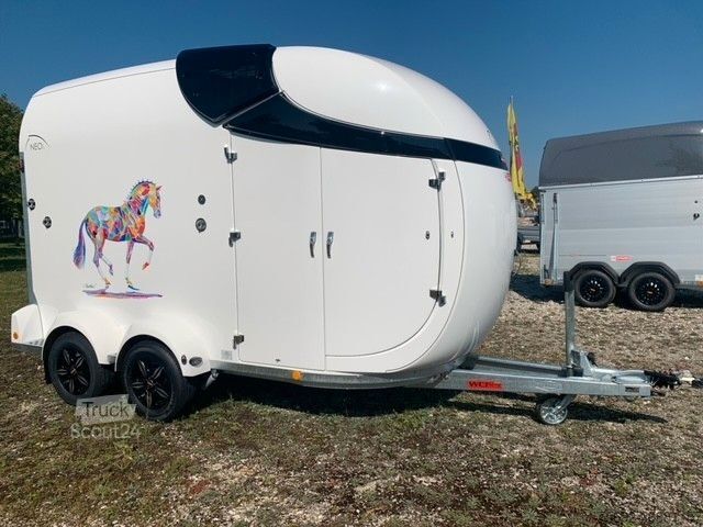 Prikolica za prevoz konj BÖCKMANN NEO LSR , begehbare Sattelkammer H 240 cm