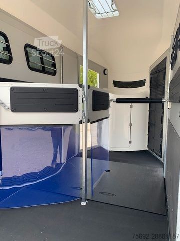 Prikolica za prevoz konj BÖCKMANN Portax LK, seitl. Entladeklappe