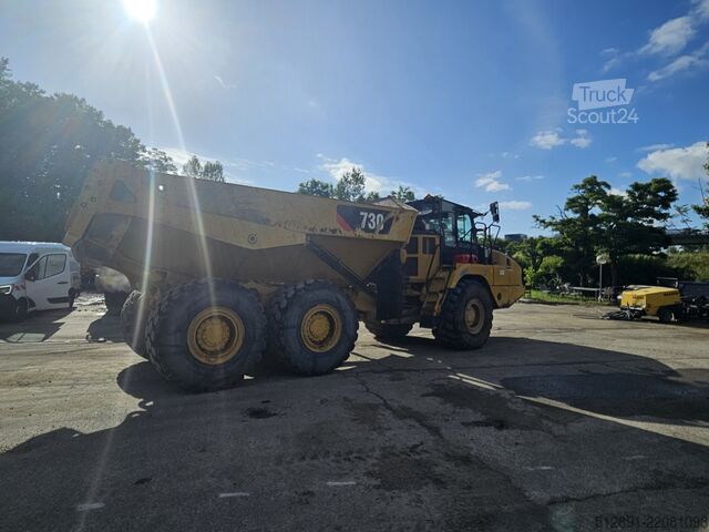 Knickgelenkdumper Caterpillar 730 C