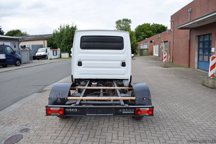Châssis de fourgon Iveco Daily  35 S21 3,0 Automatik Luftfederung Tempomat