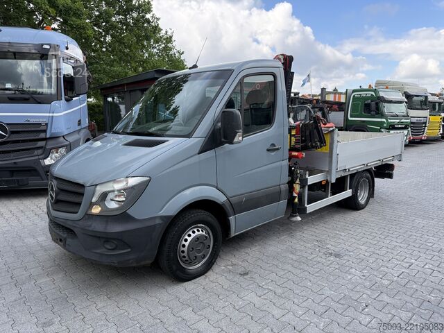 Kamion sa kranom furgon Mercedes-Benz Sprinter 516 Kran Fassi F40
