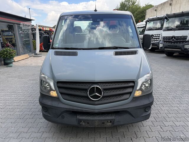Kamion sa kranom furgon Mercedes-Benz Sprinter 516 Kran Fassi F40
