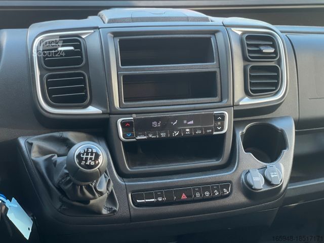 Τροχόσπιτο αυτοκινούμενο PÖSSL NEUHEIT! Summit 600 B Plus *Modell 2025*