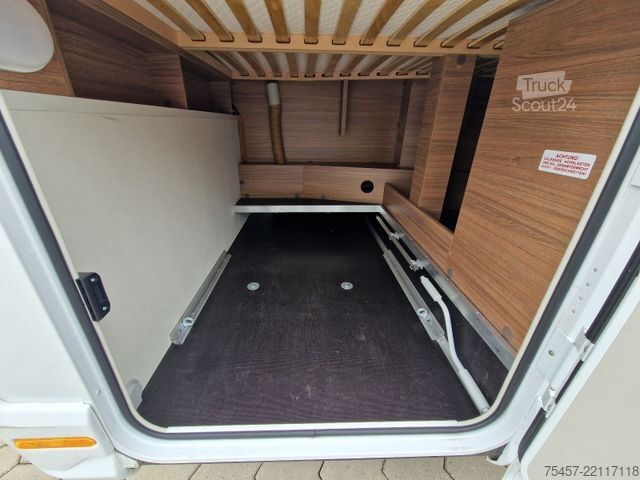 Pusiau integruotas kemperis KNAUS L!VE WAVE 650 MF