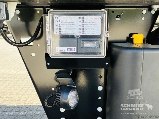 Kylmäkuljetuspuoliperävaunu Schmitz Cargobull Tiefkühler Standard Ladebordwand